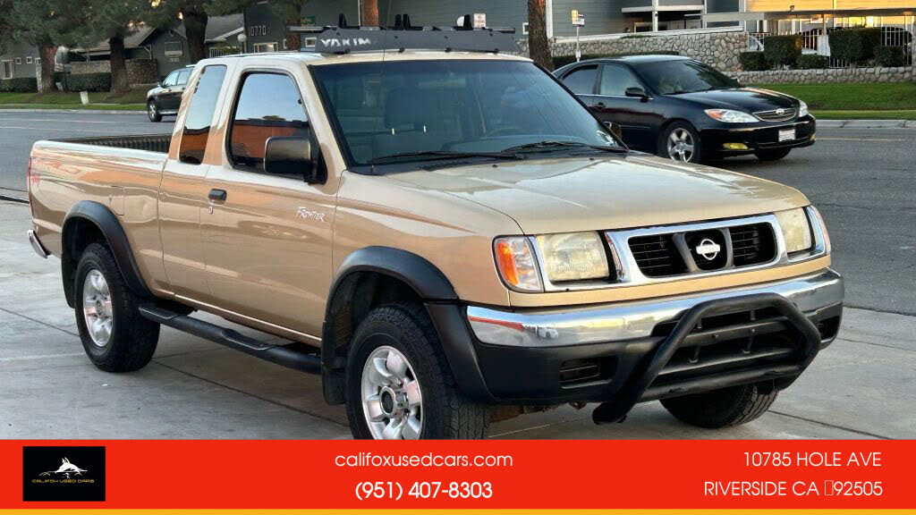 1999 Nissan Frontier 2 Dr XE 4WD Extended Cab SB