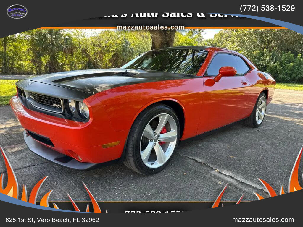 2010 Dodge Challenger SRT8 RWD
