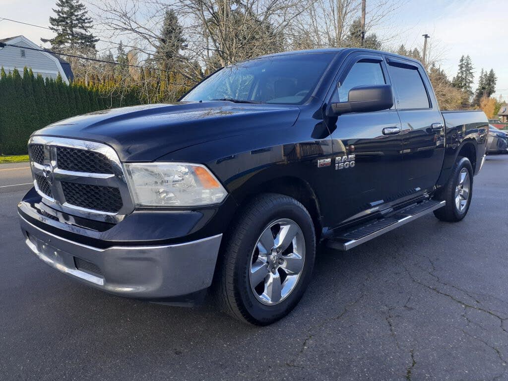 2013 RAM 1500 SLT Crew Cab 4WD