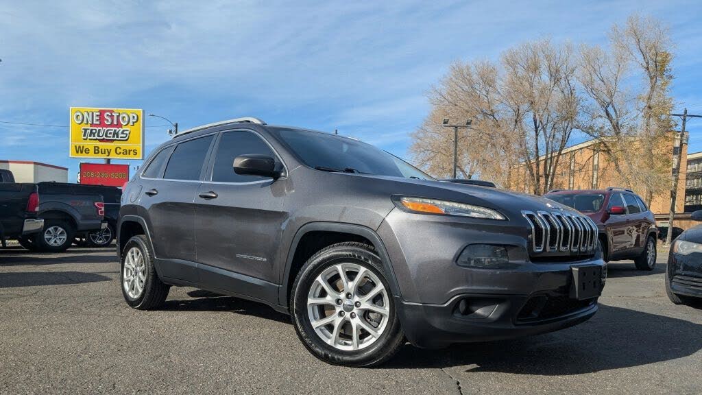 2016 Jeep Cherokee Latitude FWD
