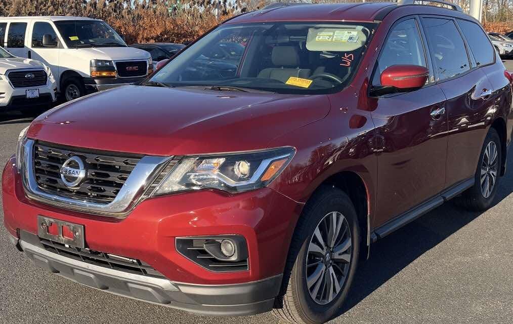 2017 Nissan Pathfinder S 4WD