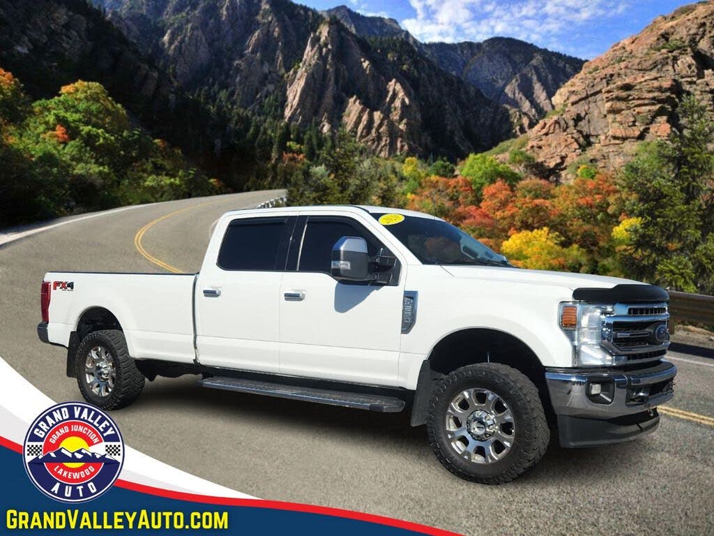 2020 Ford F-250 Super Duty Lariat Crew Cab 4WD