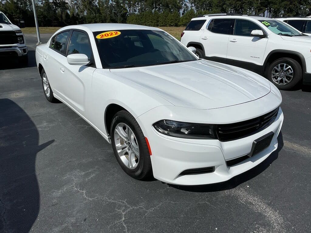 2022 Dodge Charger SXT RWD
