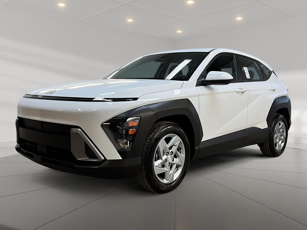 2024 Hyundai Kona Essential FWD