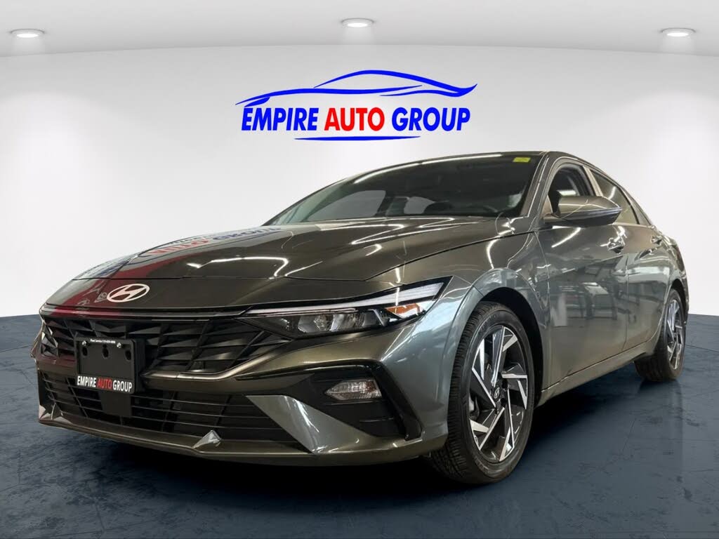 2025 Hyundai Elantra SEL Sport FWD