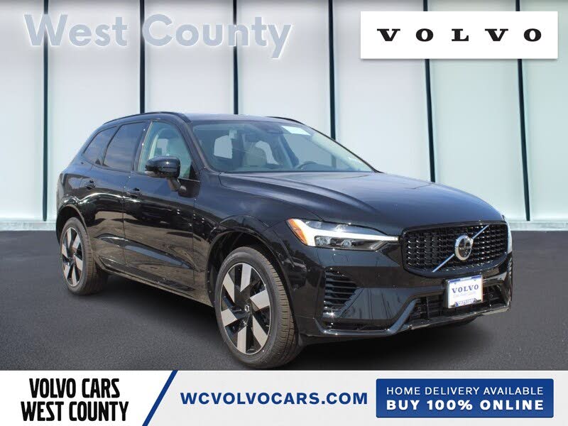 2025 Volvo XC60 Recharge T8 Plus Dark Theme eAWD