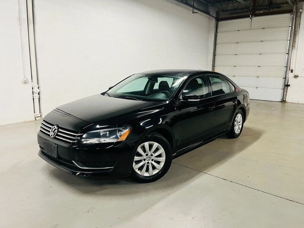 2013 Volkswagen Passat S