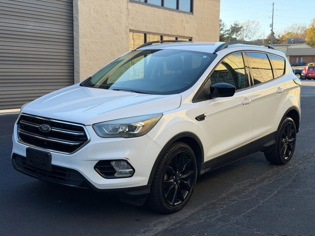2017 Ford Escape SE FWD