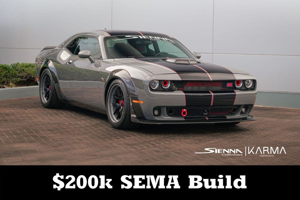 2018 Dodge Challenger 392 Hemi Scat Pack Shaker RWD