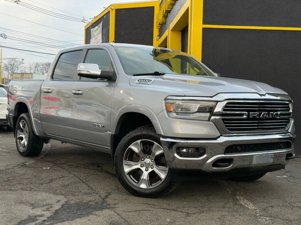 2019 RAM 1500 Laramie Crew Cab 4WD