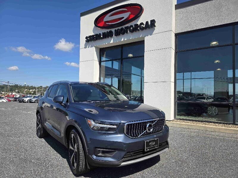 2019 Volvo XC40 T5 Inscription AWD