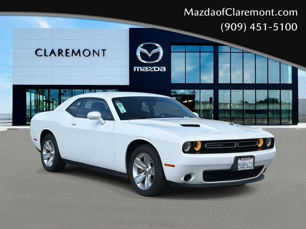2023 Dodge Challenger SXT RWD
