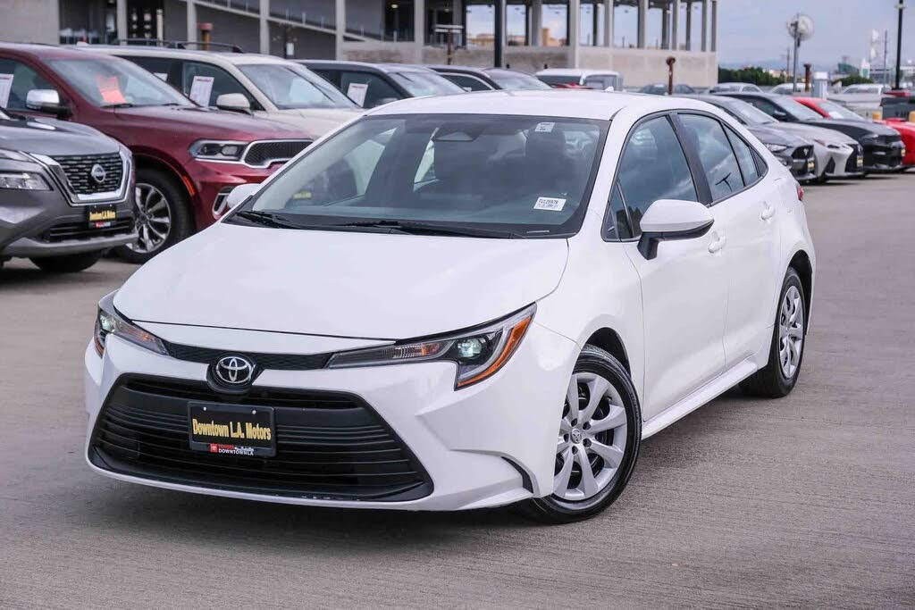 2023 Toyota Corolla LE FWD