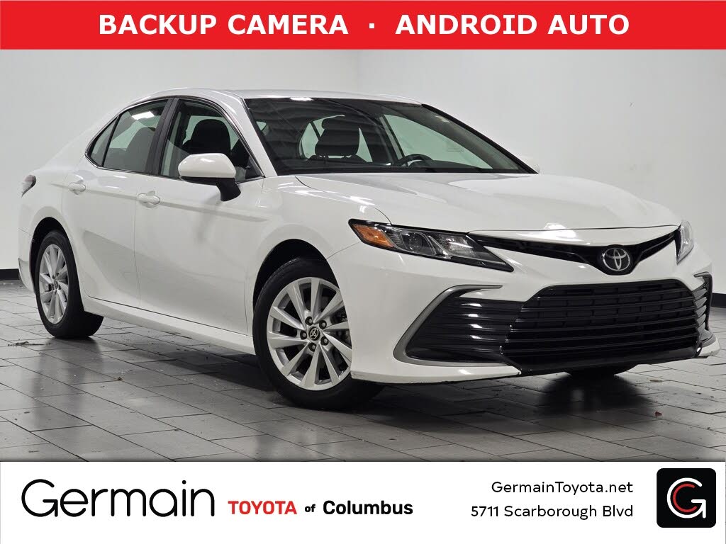 2024 Toyota Camry LE FWD