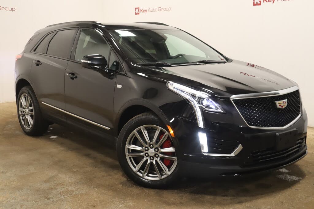2025 Cadillac XT5 Sport AWD