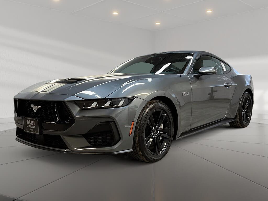 Ford Mustang GT Fastback RWD 2025