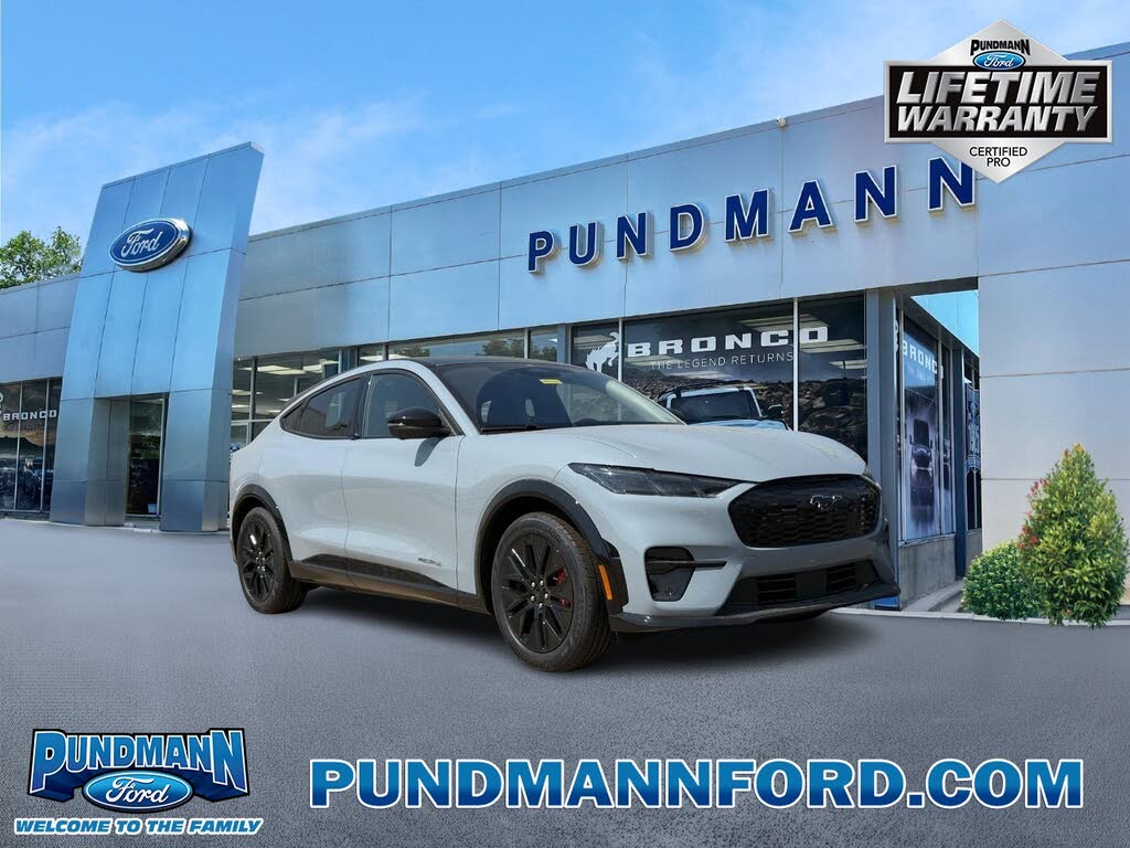 2025 Ford Mustang Mach-E Premium AWD