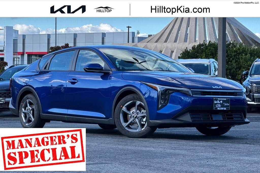 2025 Kia K4 LXS FWD