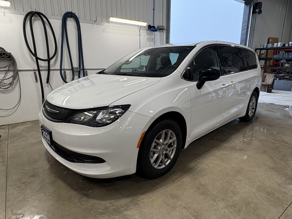 Chrysler Grand Caravan SXT FWD 2024