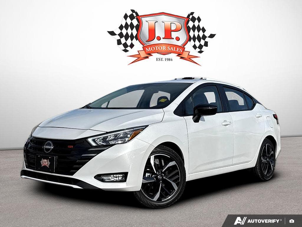 2025 Nissan Versa SR FWD