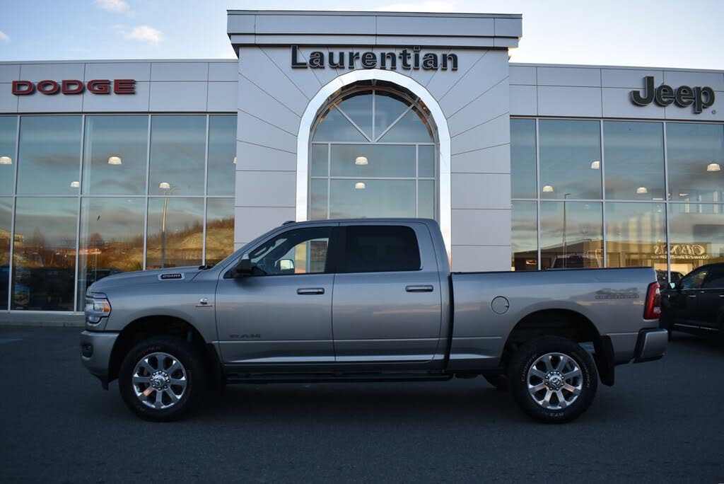 2022 RAM 2500 Big Horn Crew Cab 4WD