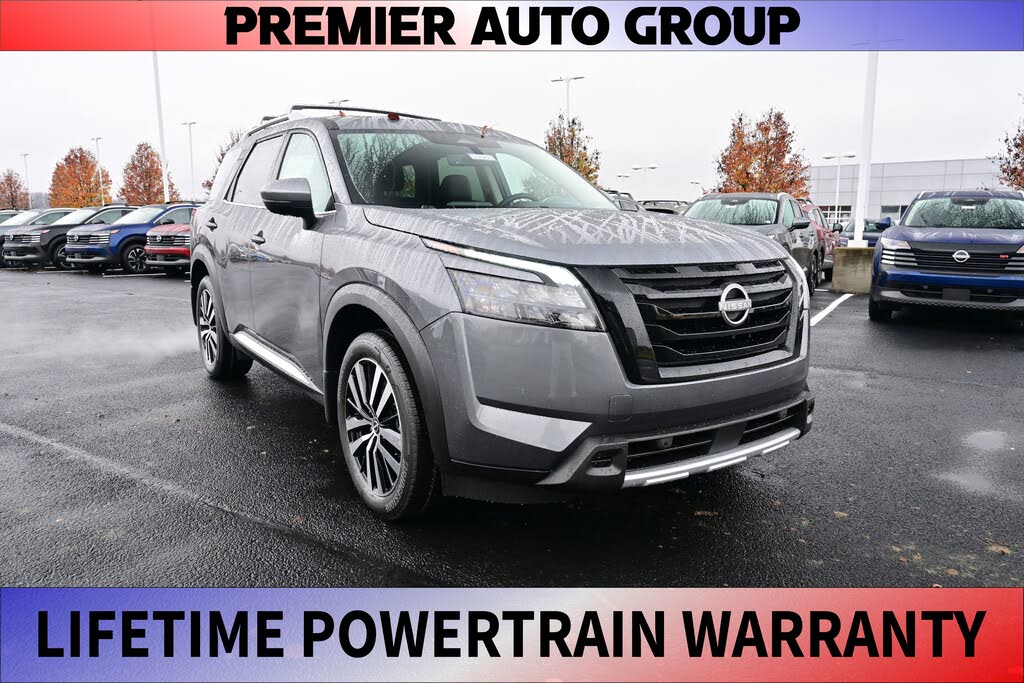 2025 Nissan Pathfinder Platinum 4WD