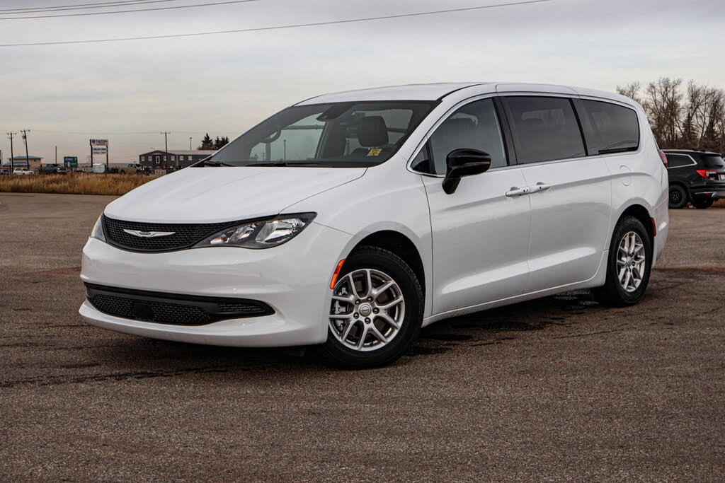 2025 Chrysler Grand Caravan SXT FWD