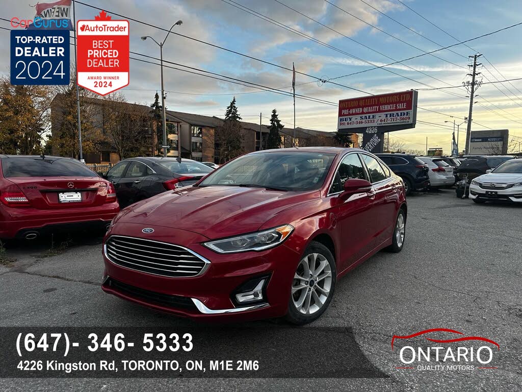 2020 Ford Fusion Energi Titanium FWD