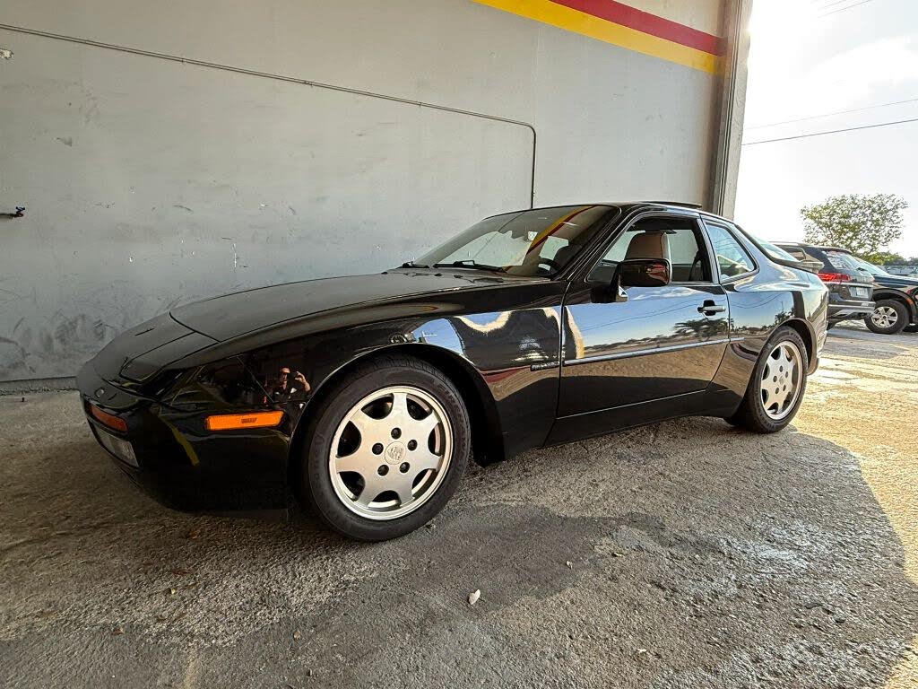 1989 Porsche 944 S2 Hatchback