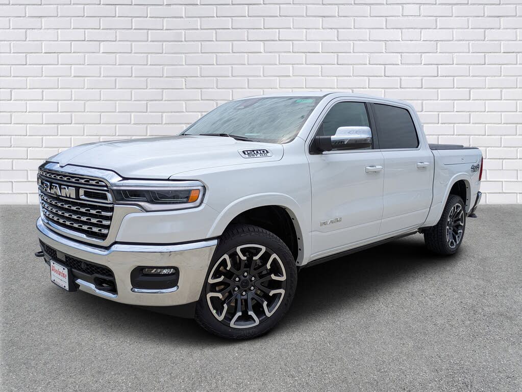 2025 RAM 1500 Limited Crew Cab 4WD