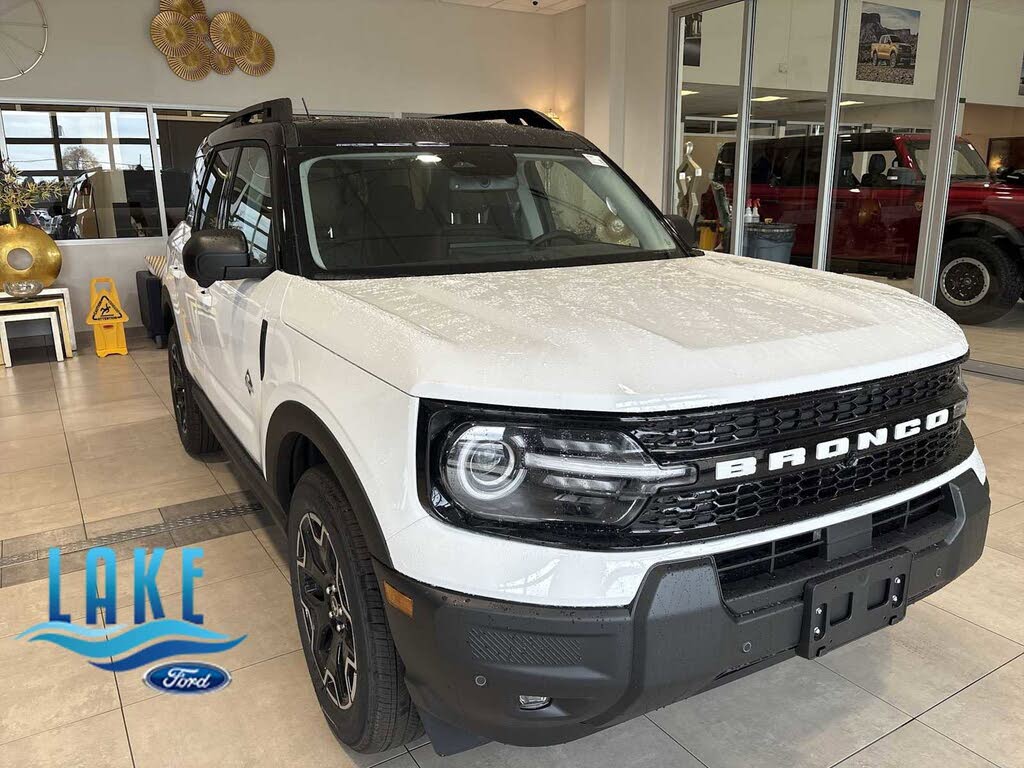 2025 Ford Bronco Sport Outer Banks AWD