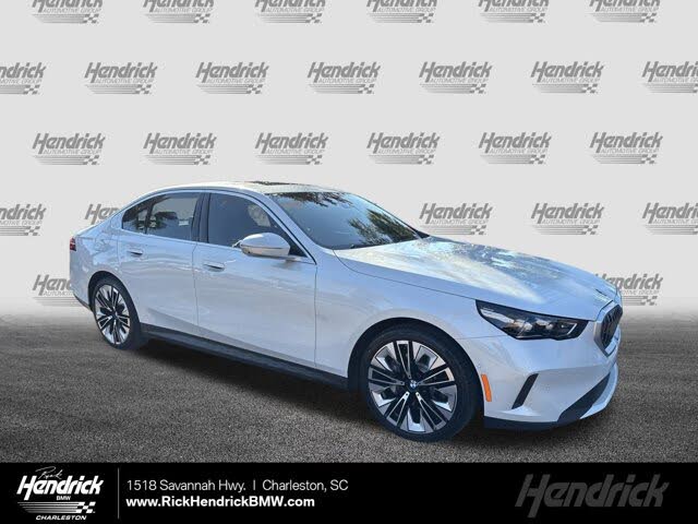 2026 BMW 5 Series 530i RWD