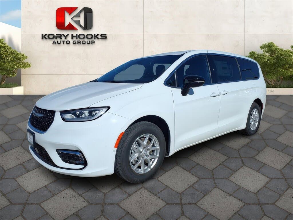 2026 Chrysler Pacifica Select FWD