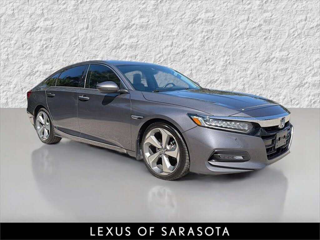 2018 Honda Accord 2.0T Touring FWD