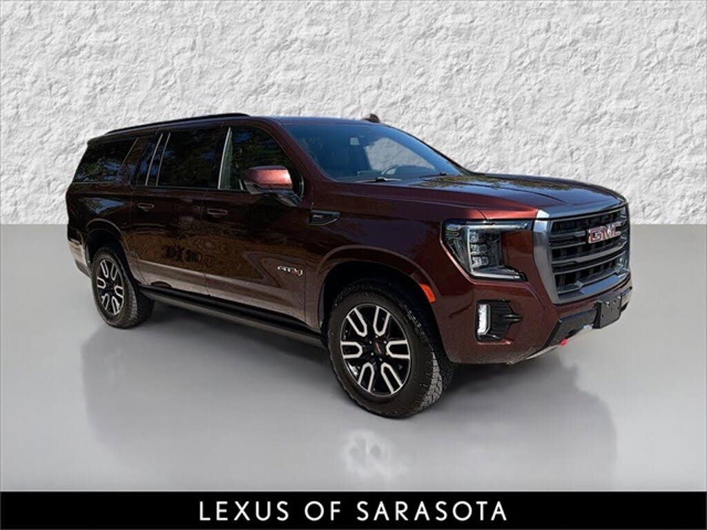 2022 GMC Yukon XL AT4 4WD