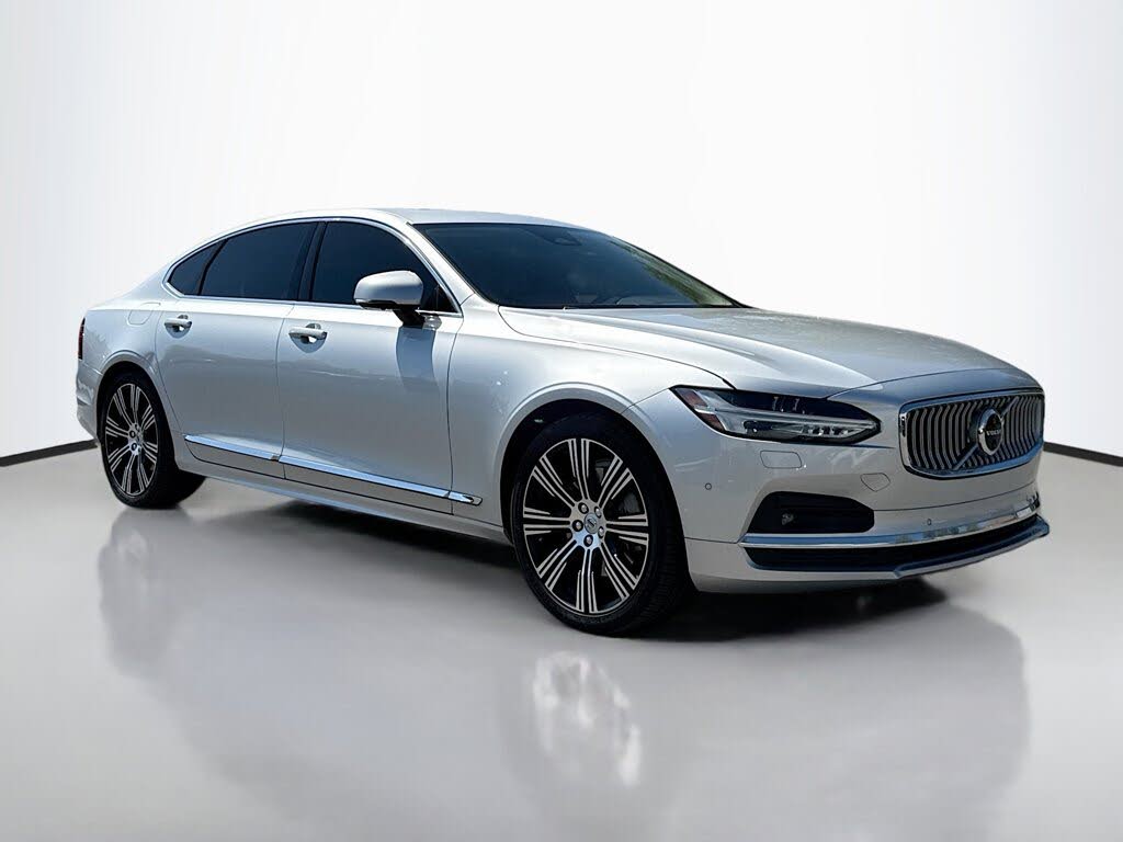 2022 Volvo S90 B6 Inscription AWD