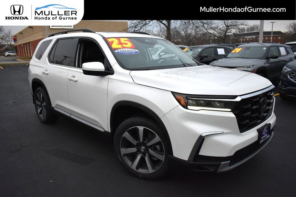 2025 Honda Pilot Touring AWD