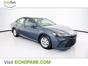 Toyota Camry LE FWD