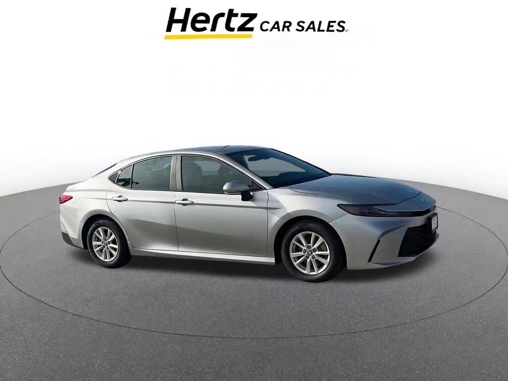 2025 Toyota Camry LE FWD