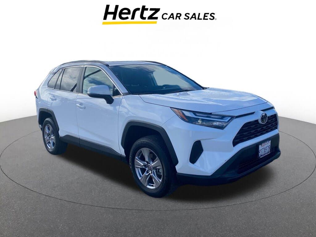 2025 Toyota RAV4 XLE AWD
