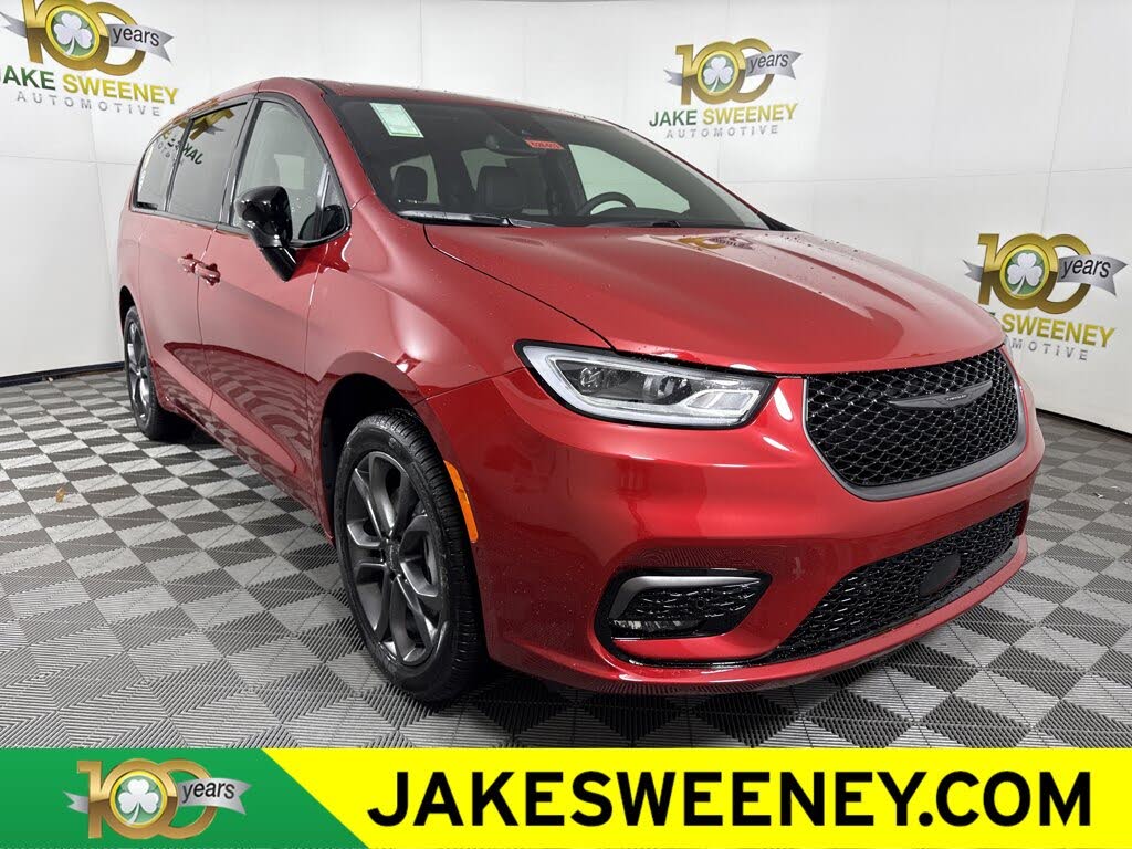 2026 Chrysler Pacifica Select AWD