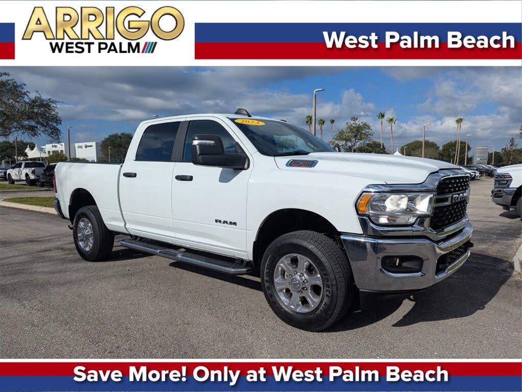 2024 RAM 2500 Big Horn Crew Cab 4WD