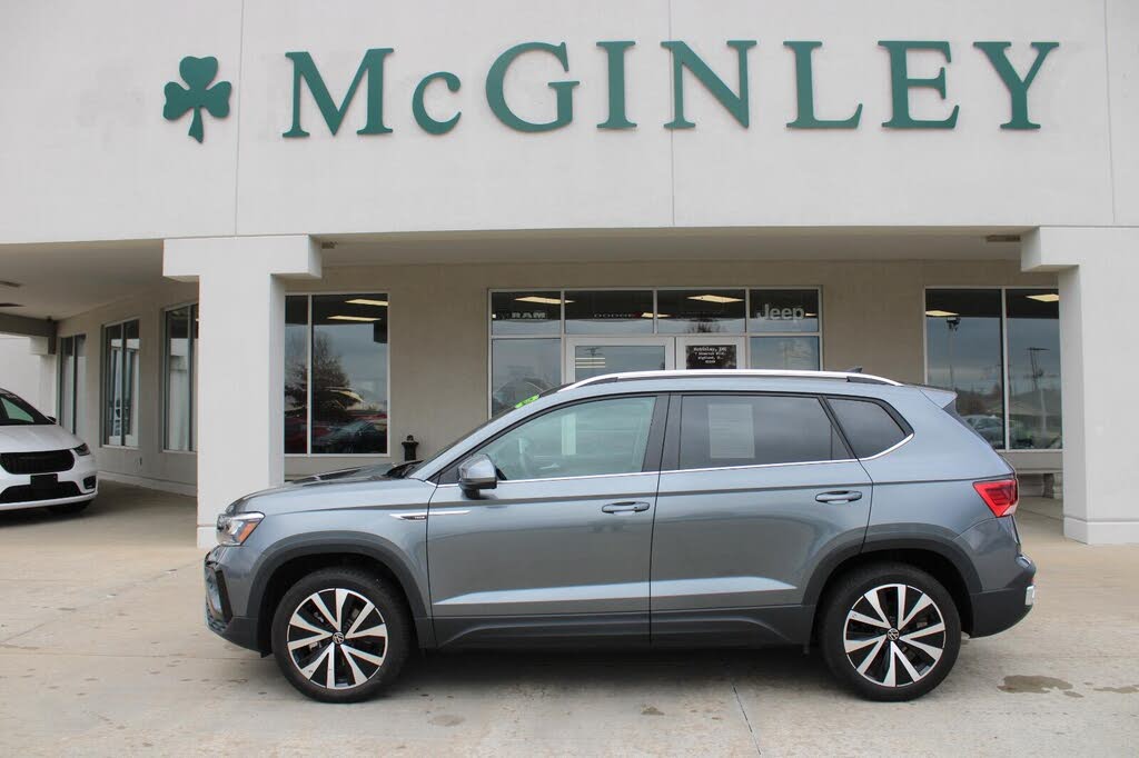 2024 Volkswagen Taos SE FWD