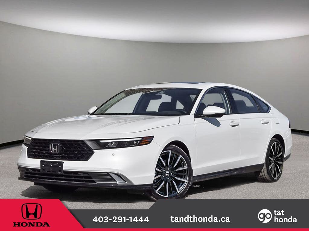 Honda Accord Hybrid Touring FWD 2025