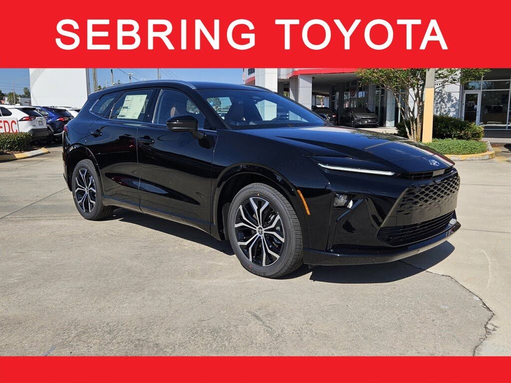 2025 Toyota Crown Signia XLE AWD