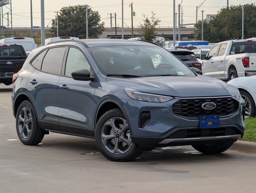 2026 Ford Escape ST-Line FWD