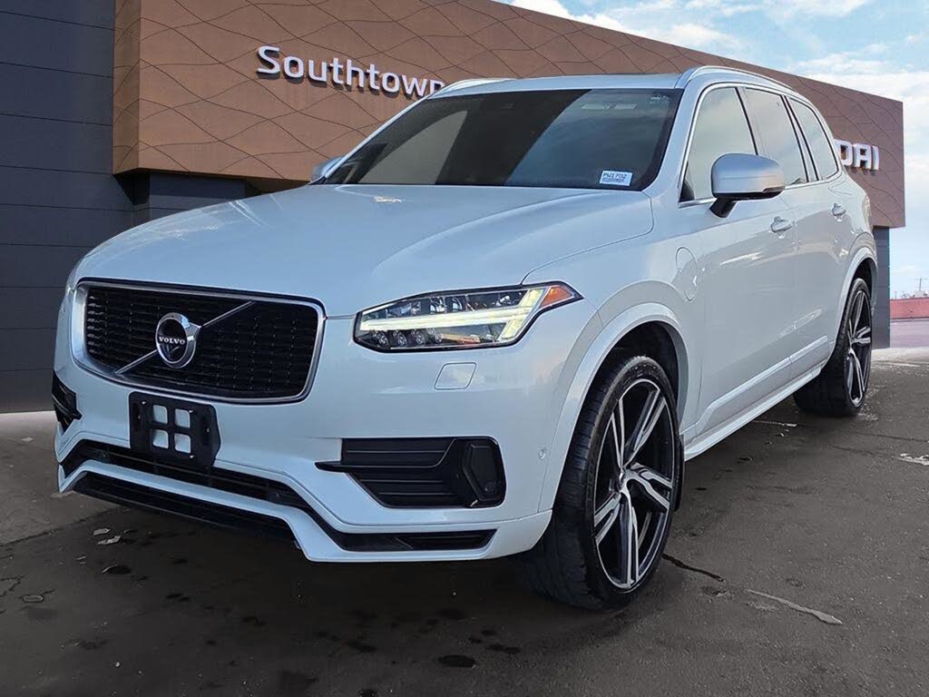 2019 Volvo XC90 Hybrid Plug-in T8 R-Design eAWD