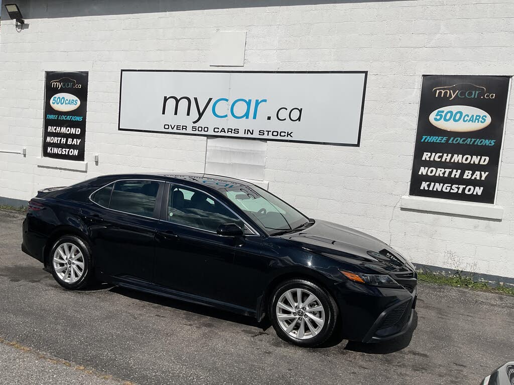 2024 Toyota Camry SE FWD