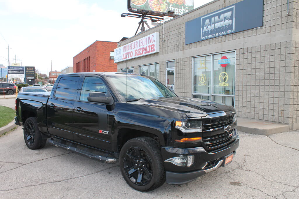 2018 Chevrolet Silverado 1500 LT Z71 Crew Cab 4WD