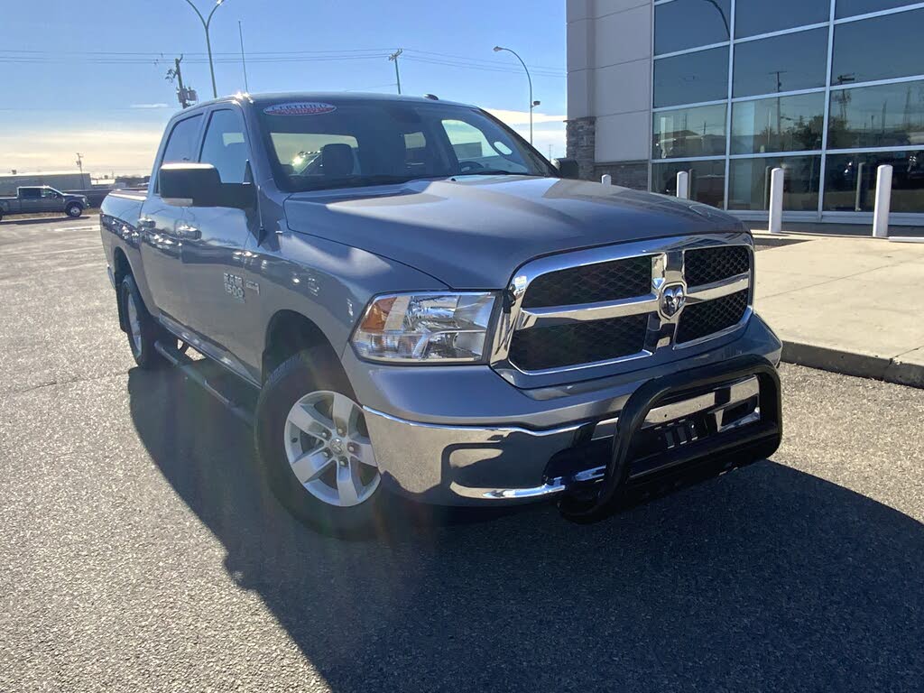 2022 RAM 1500 Classic SLT Crew Cab 4WD